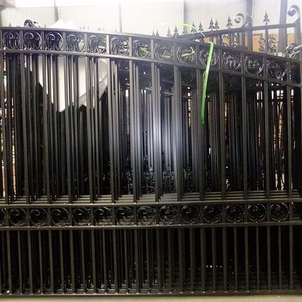 Aluminum gate